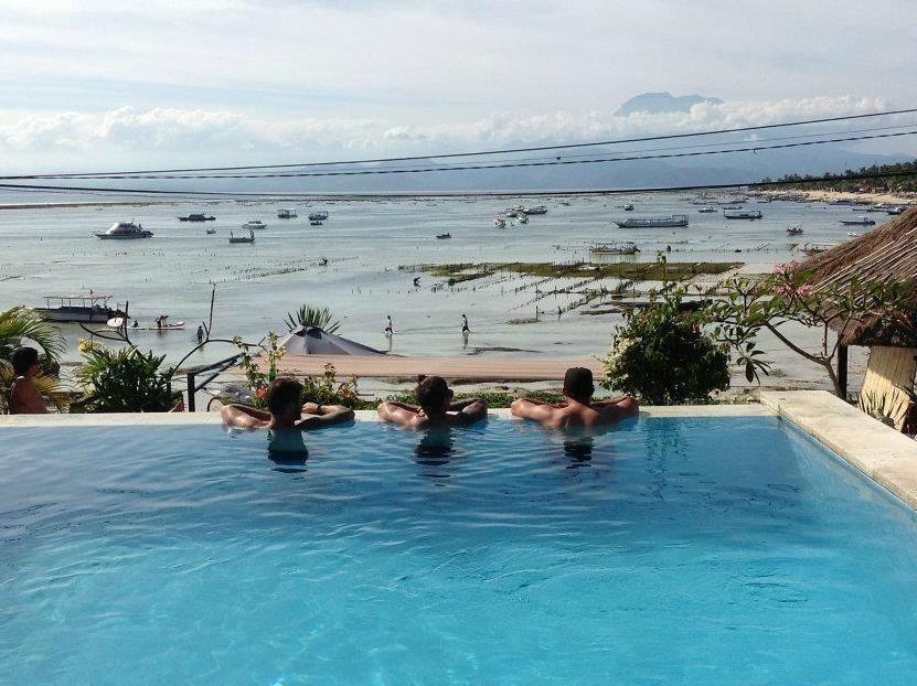 Ware Ware Surf Bungalow Lembongan Nusa Lembongan Zewnętrze zdjęcie