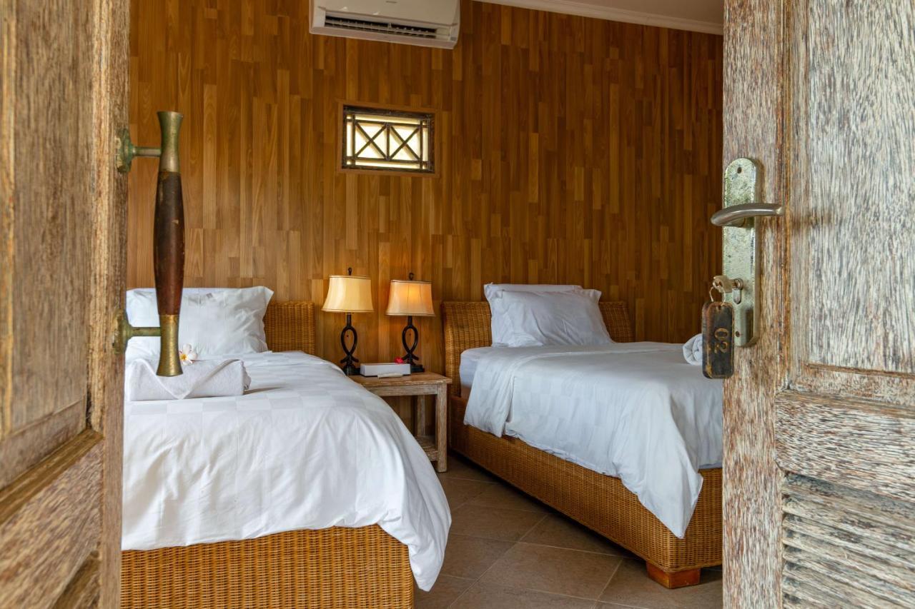 Ware Ware Surf Bungalow Lembongan Nusa Lembongan Zewnętrze zdjęcie