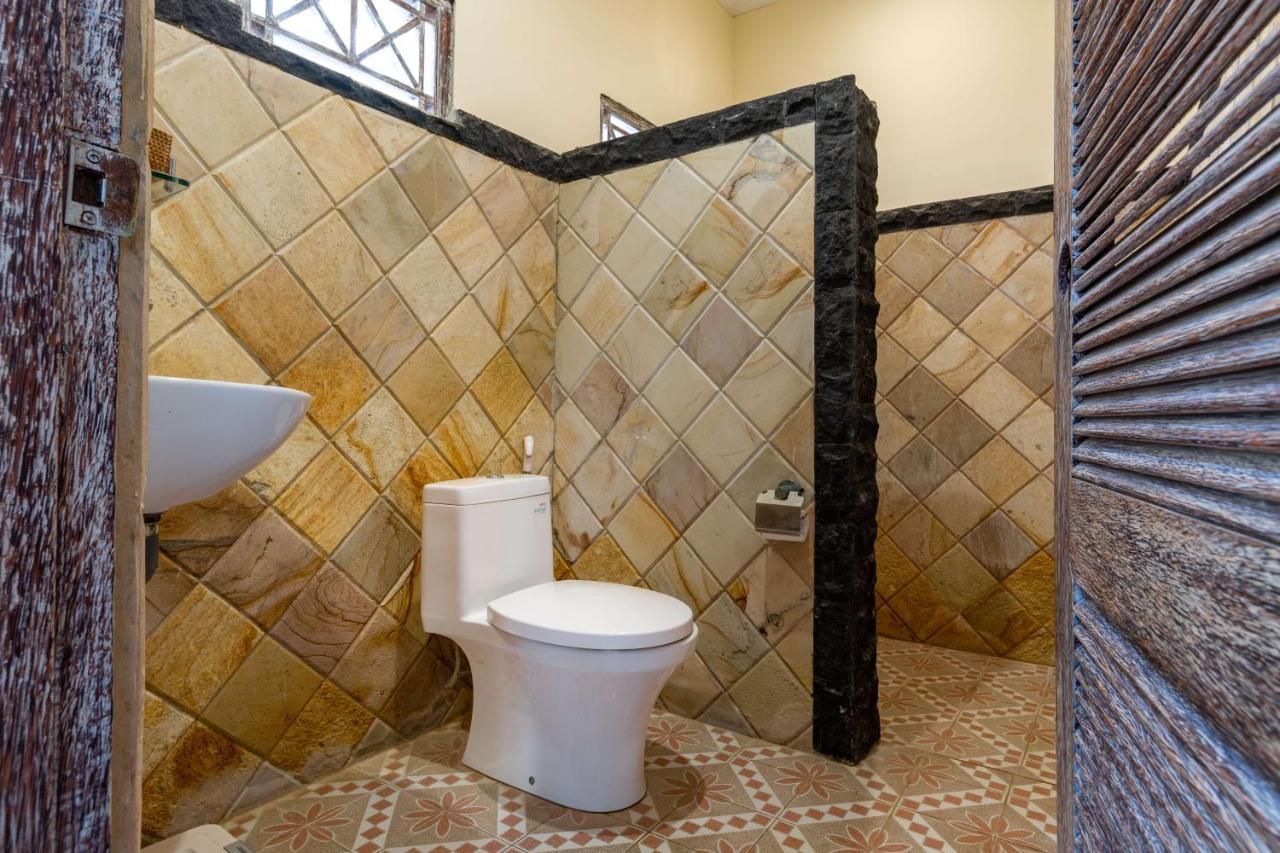 Ware Ware Surf Bungalow Lembongan Nusa Lembongan Zewnętrze zdjęcie